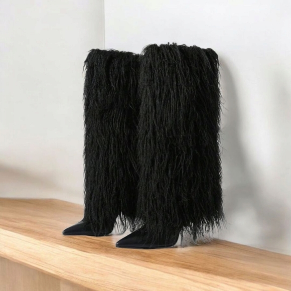 NWOT- SHUZIA SZ6 Winter Black Fur Knee-High Stiletto Boots - Picture 2 of 4